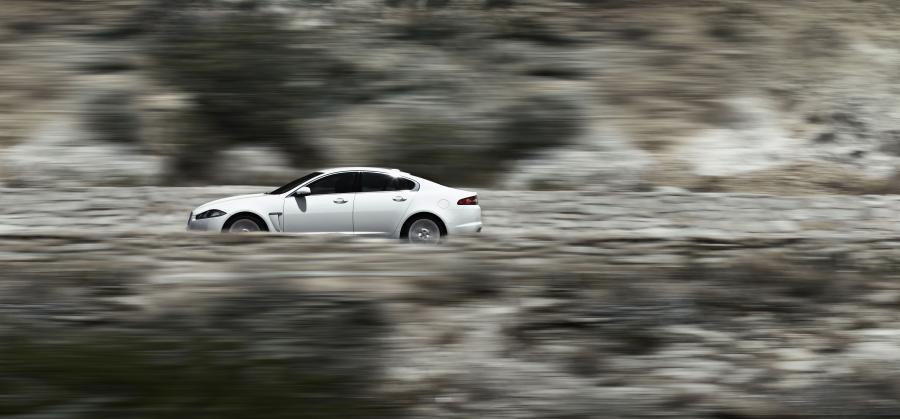  Jaguar XF 2011 года  (фото 18 из 79)